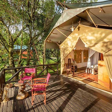 Fairmont Mara Safari Club Hotel Aitong Bagian luar foto